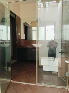 Bathroom Image of 4500 Sq.ft 4.5 BHK Villa for rent in Kolte Patil Green Groves Villa, Upper Kharadi Pune for Rs. 80000