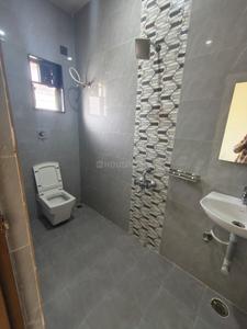 Bathroom Image of 1150 Sq.ft 2 BHK Apartment / Flat for rent in Mhalgi Nagar Nagpur for Rs. 15000