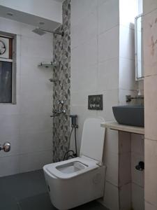 Common Bathroom Image of 1410 Sq.ft 3 BHK Apartment / Flat for sale in Paras Tierea, Sector 137 Noida for Rs. 12500000