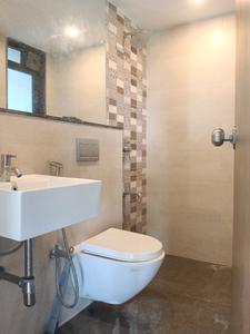 Common Bathroom Image of 900 Sq.ft 2 BHK Apartment / Flat for rent in Lodha Splendora Riverview, Kasarvadavali Thane for Rs. 31000