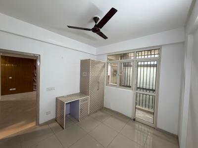 Bedroom Image of 1129 Sq.ft 3 BHK Builder Floor for sale in UCHDPL Wave Executive Floors G, Wave City Ghaziabad for Rs. 10500000