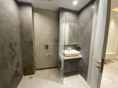 Image of 2400 Sq.ft 4 BHK Penthouse for sale in Model Town, New Delhi for Rs. 70000000