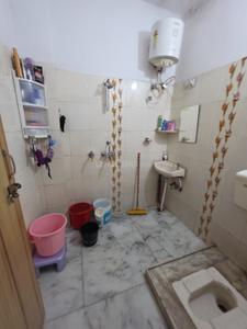 Bathroom Image of 972 Sq.ft 3 BHK Apartment / Flat for sale in Jhotwara Jaipur for Rs. 4000000