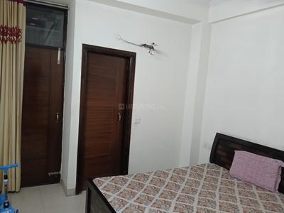 Bedroom Image of 1200 Sq.ft 3 BHK Apartment / Flat for rent in Badal Colony Zirakpur for Rs. 24500