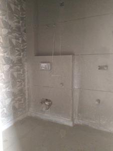 Common Bathroom Image of 630 Sq.ft 2 BHK Builder Floor for sale in Mukherjee Nagar New Delhi for Rs. 4600000