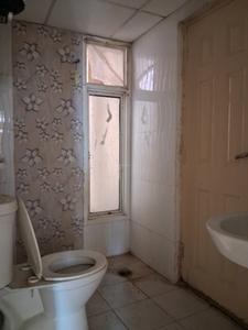 Common Bathroom Image of 1295 Sq.ft 3 BHK Apartment / Flat for sale in Supertech Cape Town, Sector 74 Noida for Rs. 13600000