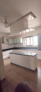 Bedroom Image of 5000 Sq.ft 4 BHK Independent House for rent in Neelankarai Chennai for Rs. 200000