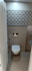 Bathroom Image of 1500 Sq.ft 3 BHK Apartment / Flat for sale in Pratham Bluets, New Alkapuri Vadodara for Rs. 6500000