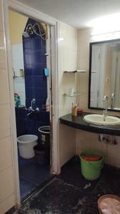 Bathroom Image of 560 Sq.ft 1 BHK Apartment / Flat for rent in Hiranandani Leonardo, Hiranandani Estate Thane for Rs. 22000