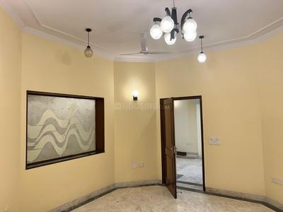 Hall Image of 2600 Sq.ft 9 BHK Independent House for sale in Sector 72 Noida for Rs. 91500000