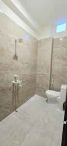 Bathroom Image of 550 Sq.ft 1 BHK Builder Floor for rent in Chaitanya Vihar Vrindavan for Rs. 12000