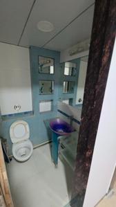 Bathroom Image of 1150 Sq.ft 2 BHK Apartment / Flat for sale in Fortune Towers, Byculla Mumbai for Rs. 44000000