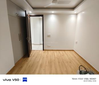Bedroom Image of 1150 Sq.ft 3 BHK Builder Floor for sale in East Of Kailash New Delhi for Rs. 32500000