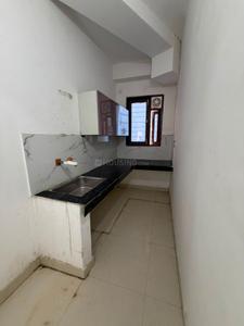 Kitchen Image of 1000 Sq.ft 2 BHK Apartment / Flat for rent in JMD A1 Height, Sector 73 Noida for Rs. 18000