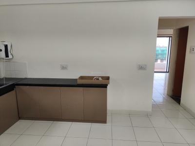 Kitchen Image of 850 Sq.ft 2 BHK Apartment / Flat for sale in Kumar Paradise, Magarpatta City Pune for Rs. 10000000
