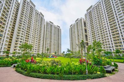 Image of 1165 Sq.ft 2 BHK Apartment / Flat for sale in Regency Anantam, Dombivli East, Thane for Rs. 6795000