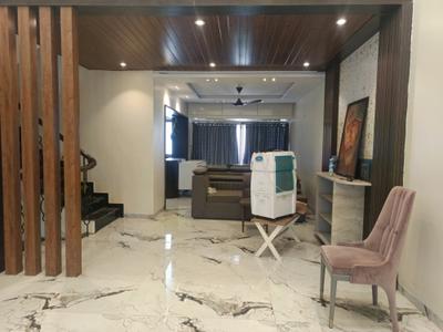 Living Room Image of 5000 Sq.ft 5 BHK Independent House for rent in Om Utopia, Wanowrie Pune for Rs. 100000