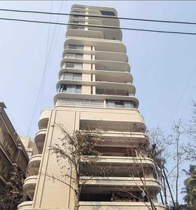 Image of 3000 Sq.ft 4 BHK Apartment / Flat for sale in Bandra West, Mumbai for Rs. 210000000