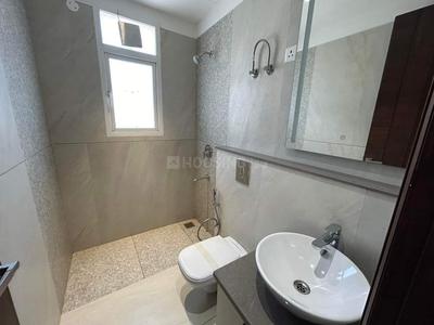 Bathroom Image of 1500 Sq.ft 4 BHK Apartment / Flat for sale in Exotic Magnifiq, Dhakoli Zirakpur for Rs. 19000000