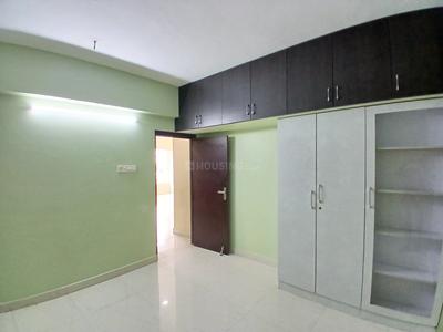 Bedroom Image of 1400 Sq.ft 3 BHK Apartment / Flat for rent in Koyambedu Chennai for Rs. 55000