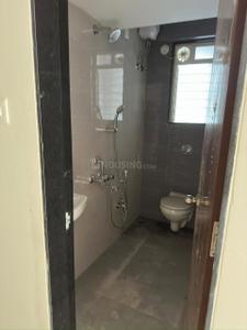 Bathroom Image of 985 Sq.ft 2.5 BHK Apartment / Flat for sale in Mulund East Mumbai for Rs. 21000000