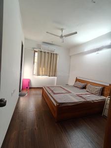 Bedroom Image of 1760 Sq.ft 3 BHK Apartment / Flat for rent in Sankalp Gwala, Shilaj Ahmedabad for Rs. 34000