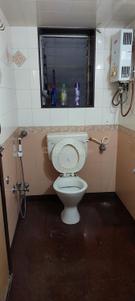 Image of 850 Sq.ft 2 BHK Apartment / Flat for rent in Highway Park, Kandivali East, Mumbai for Rs. 42000