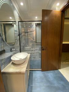Bathroom Image of 3600 Sq.ft 4 BHK Builder Floor for sale in Malibu Town Floors, Sector 47 Gurgaon for Rs. 42000000