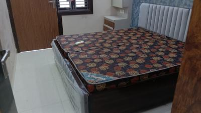 Bedroom Image of 1100 Sq.ft 3 BHK Apartment / Flat for rent in Razapur Khurd New Delhi for Rs. 26000
