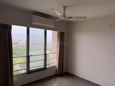 Living Room Image of 1172 Sq.ft 3.5 BHK Apartment / Flat for rent in Malabar Exotica, Vaishno Devi Circle Ahmedabad for Rs. 43000