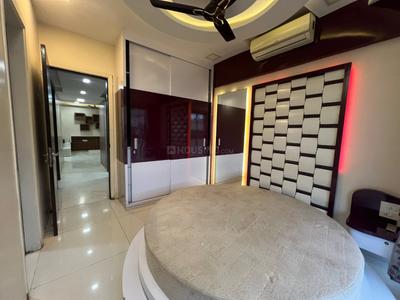 Bedroom Image of 1500 Sq.ft 3 BHK Apartment / Flat for sale in Runwal Elegante, Andheri West Mumbai for Rs. 57500000