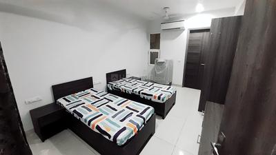 Bedroom Image of Urbanroomz Coliving PG in Mayfield Garden, Gurgaon