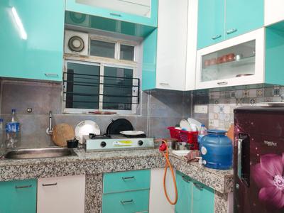 Kitchen Image of 1300 Sq.ft 3 BHK Apartment / Flat for sale in Picnic Garden Kolkata for Rs. 7400000