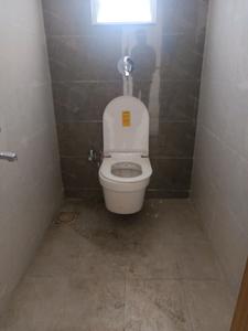 Common Bathroom Image of 800 Sq.ft 2 BHK Apartment / Flat for rent in Prithvi Proximus, Hadapsar Pune for Rs. 33000