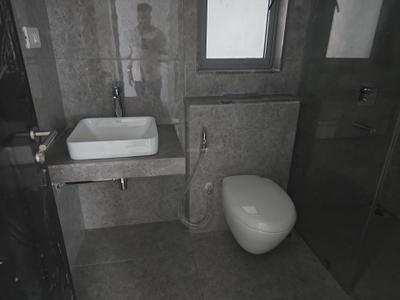 Image of 1400 Sq.ft 3 BHK Apartment / Flat for sale in Oberoi Eternia Towers A to D, Mulund West, Mumbai for Rs. 40000000