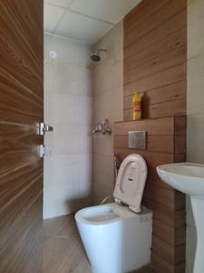 Common Bathroom Image of 1095 Sq.ft 2 BHK Apartment / Flat for rent in ACE Parkway, Sector 150 Noida for Rs. 30000