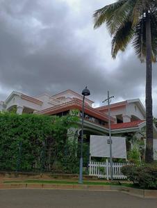 Image of 1900 Sq.ft 4 BHK Villa for sale in Hiranandani Villas, Chikkasanne, Bengaluru for Rs. 36700000
