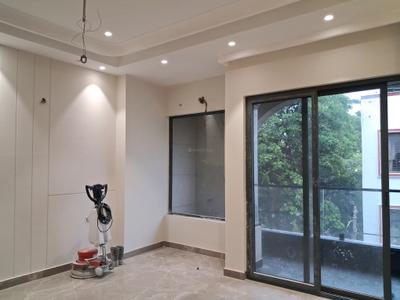 Bedroom Image of 2700 Sq.ft 4 BHK Builder Floor for sale in Paschim Vihar New Delhi for Rs. 60000000
