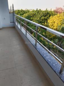 Balcony Image of 2400 Sq.ft 3 BHK Builder Floor for rent in Sector 46 Noida for Rs. 36000