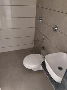 Common Bathroom Image of 1755 Sq.ft 3 BHK Apartment / Flat for sale in Serenity Satyam, Shela Ahmedabad for Rs. 7500000
