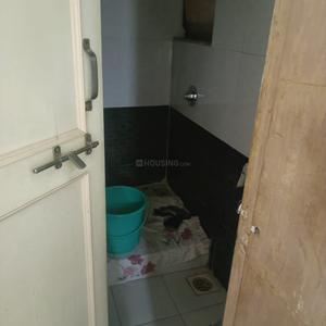 Bathroom Image of 900 Sq.ft 2 BHK Apartment / Flat for rent in Pristine Fontana, Bavdhan Pune for Rs. 32000