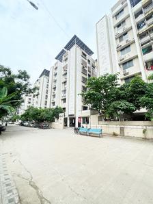 Image of 1800 Sq.ft 3 BHK Apartment / Flat for sale in Nikol, Ahmedabad for Rs. 7200000