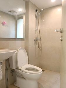 Common Bathroom Image of 650 Sq.ft 1 BHK Apartment / Flat for rent in Hiranandani Crown, Hiranandani Estate Thane for Rs. 27800