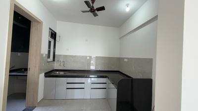 Kitchen Image of 1008 Sq.ft 2 BHK Apartment / Flat for rent in Zen Elite, Kharadi Pune for Rs. 39500
