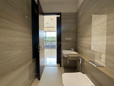 Image of 1350 Sq.ft 3 BHK Apartment / Flat for sale in Sion, Mumbai for Rs. 53600000