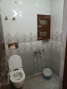 Image of 1300 Sq.ft 4 BHK Builder Floor for rent in Dilshad Garden, New Delhi for Rs. 36000