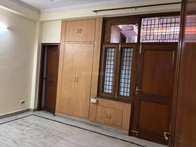 Bedroom Image of 1600 Sq.ft 2 BHK Builder Floor for rent in Sector 48 Noida for Rs. 27000