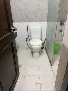 Bathroom Image of 1298 Sq.ft 2 BHK Apartment / Flat for rent in  The Empress, Nipania Indore for Rs. 27000