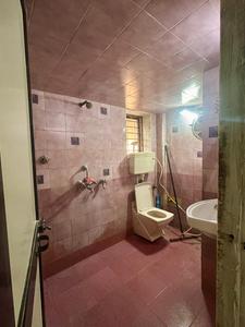 Bathroom Image of Sumit's pg in Kandivali East, Mumbai
