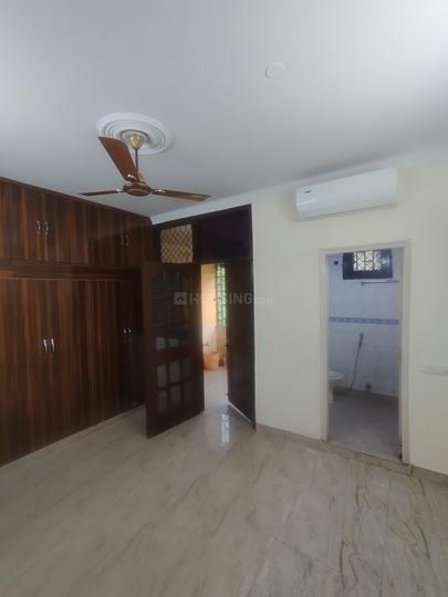 Jangpura extension Bedroom 1